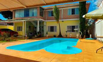 Imagem 2: MARCELO MACHADO IMÓVEIS OFERECE ÓTIMA CASA COLONIAL NO CONDOMÍNIO RK. São 4 quartos send