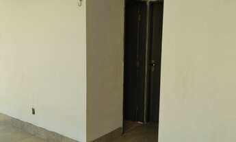 Imagem 3: MARCELO MACHADO IMÓVEIS OFERECE ÓTIMA CASA NO CONDOMÍNIO MANSÕES ENTRELAGOS. ㊩