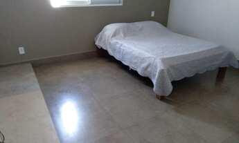 Imagem 4: MARCELO MACHADO IMÓVEIS OFERECE ÓTIMA CASA NO CONDOMÍNIO MANSÕES ENTRELAGOS. ㊩