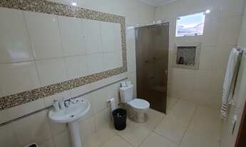 Imagem 5: MARCELO MACHADO IMÓVEIS OFERECE ÓTIMA CASA TÉRREA, TODA NA LAJE NO CONDOMÍNIO RK. &