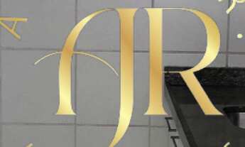 Imagem 7: Com 62,80m² com a seguinte descrição, dois quartos sendo uma suíte com armários, WC Social