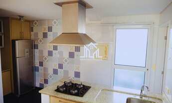 Imagem 7: Sobrado em condomínio com 2 suítes à venda no Pilarzinho, com 220m², com jardim e quintal