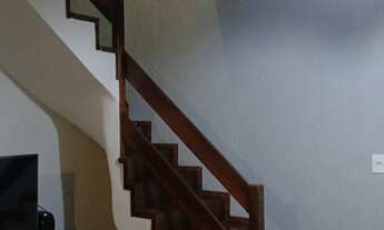 Imagem 7: Casa geminada duplex no Santa Amélia com ótima localização. São : • 3 quartos, • Sala pa