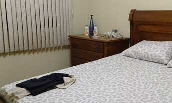 Imagem 4: Casa geminada duplex no Santa Amélia com ótima localização. São : • 3 quartos, • Sala pa