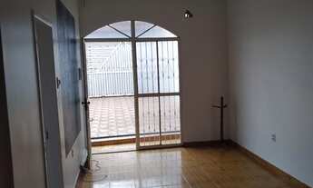 Imagem 6: ALUGO R$ 2.000, Ampla casa de 03 quartos no Bairro Novo Aleixo, próximo ao Chapéu Goiano