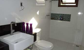 Imagem 2: Casa no Gran Royalle Confins Descrição: -Nível superior: 3 quartos, sendo 1 suíte com clo