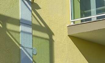 Imagem: Casa triplex em condomínio na Taquara rua