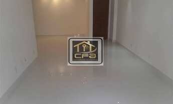 Imagem 4: Belíssimo apartamento 3 quartos, sendo uma suíte, todo em porcelanato, prédio com fino aca