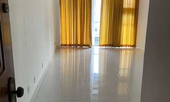 Imagem 3: Belíssimo apartamento 3 quartos, sendo uma suíte, todo em porcelanato, prédio com fino aca