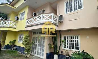 Imagem 1: Casa em Campo Grande com 3 quartos (sendo 3 suítes e um térreo), sala ampla, cozinha com m