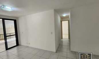 Imagem 7: Apartamento sol da manhã na rua Guilherme de Almeida de fundos, com 3 quartos sendo 1 suít