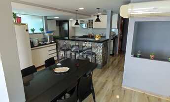 Imagem 4: Cobertura de frente para o Mar com 4 Quartos sendo 3 Suítes, cozinha Gourmet com churrasqu