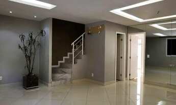 Imagem 6: Casa triplex com 176 metros quadrados, Condomínio com excelente estrutura, quadra de tênis