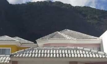 Imagem 3: Mansão com 5 suítes sendo uma no andar térreo em Vargem Pequena Sol da Manhã e vista para