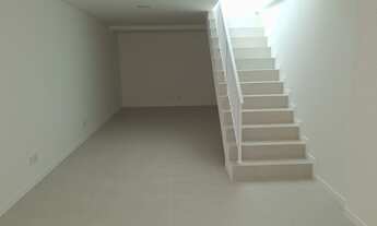 Imagem 2: Localizada na Avenida das Américas, no bairro da Barra da Tijuca, no Rio de Janeiro, esta