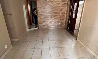 Imagem 4: Maravilhosa Casa de Vila! Imóvel localizado na Estrada Adhemar Bebiano próximo ao Supermer