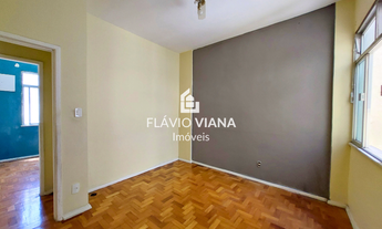 Imagem 4: Apartamento aconchegante com 2 quartos, banheiro social, cozinha com armários planejados e