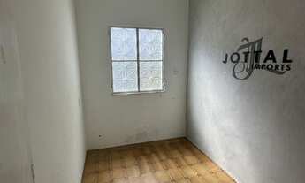 Imagem 3: Localizada no bairro de Campo Grande, no Rio de Janeiro, esta casa espaçosa e aconchegante