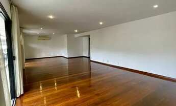Imagem 3: Apartamento 240 m², pronto para morar! Com 4 quartos, sendo 2 suítes, 3 vagas Para uma gr