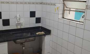 Imagem 4: Apenas 8 minutos a pé do NorteShopping e do Engenhão, este imóvel oferece conforto e prati