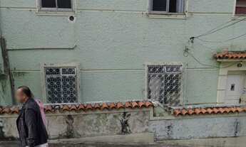 Imagem 1: Apenas 8 minutos a pé do NorteShopping e do Engenhão, este imóvel oferece conforto e prati