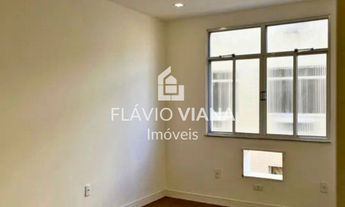 Imagem 3: Apartamento reformado de 66m², pronto para você morar com todo conforto e estilo! O imóv