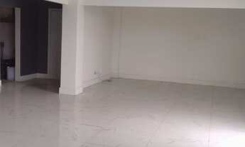 Imagem 2: Apartamento espaçoso e bem planejado, com 3 quartos, sendo 2 suítes – uma delas com um amp