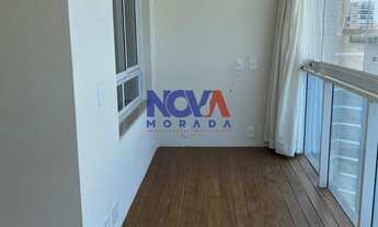 Imagem 3: Esta incrível cobertura duplex oferece o máximo em luxo e conforto