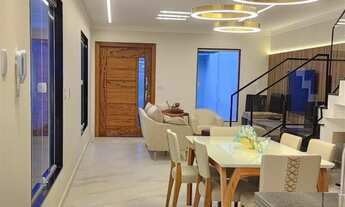 Imagem 3: Esta magnífica casa oferece 5 suítes, sendo 1 suíte master com clos