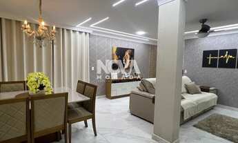 Imagem 2: Casa de 375m² com 4 quartos em Santa Paula!