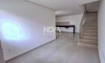 Imagem 5: Casa Duplex em Interlagos de 3 quartos (1 suíte) com closet!