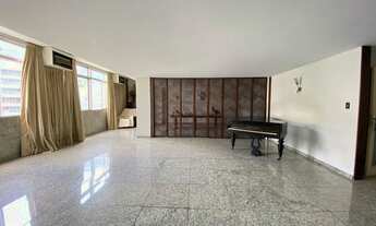 Imagem 4: CasaNova in Rio vende: Espetacular apartamento em Copacabana, Posto 5, composto de: Salão