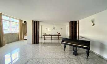 Imagem 2: CasaNova in Rio vende: Espetacular apartamento em Copacabana, Posto 5, composto de: Salão