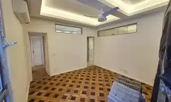 Imagem 4: CasaNova in Rio vende: Apartamento padrão na Avenida Bartlomeu Mitre, Leblon. O imóvel é c