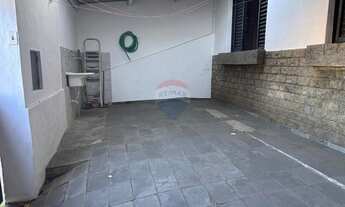 Imagem 7: Casa aconchegante de dois quartos com garagem para locação no bairro Bairú, ótima localiza