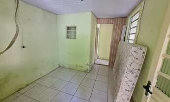 Imagem 5: Casa Mobiliada 2 dormitórios Garagem Próximo Praça Israel e Colégio Dom Antônio