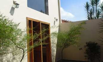 Imagem: Sobrado impecável com piscina em Mauá