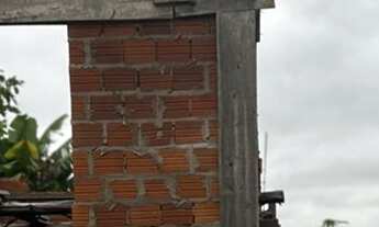 Imagem 4: Terreno 30x12 com construção iniciada a venda localizado acima da Brigada