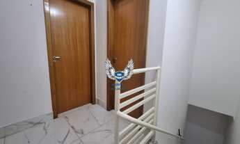 Imagem 4: SOBRADO NO TUCURUVI DE ESQUINA COM 02 DORMITÓRIOS E 02 VAGAS DE GARAGEM