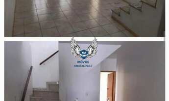 Imagem 7: 2 dormitórios, sala, lavabo, cozinha ampla, lavanderia, 2 vagas de garagem, port