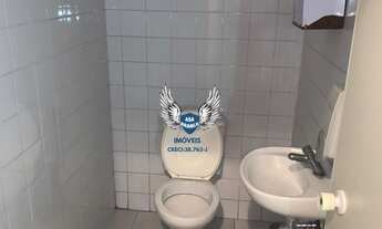 Imagem 6: GALPÃO COMERCIAL COM 7 SALAS E 6 BANHEIROS COM 720 M² TENDO 1.700 METROS DE