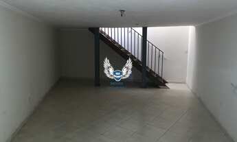 Imagem 4: GALPÃO COMERCIAL COM 7 SALAS E 6 BANHEIROS COM 720 M² TENDO 1.700 METROS DE