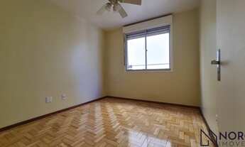 Imagem 7: Apartamento Central com 3 Dormitórios, Sacada e Garagem – Próximo à UFN e Av. Pr