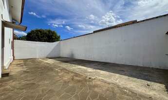 Imagem 5: Casa alvenaria com aproximadamente 250 m² 4 dormitórios 2 suítes estar social es