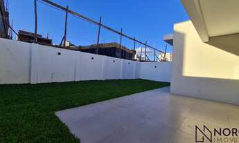 Imagem 6: Casa de 220m² no Condomínio Fechado – Suíte Master, Espaço Gourmet e Amplo Pátio