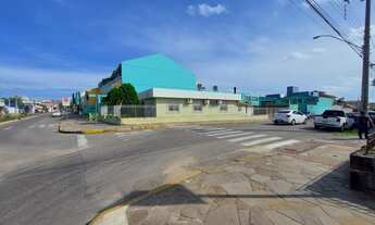 Imagem 3: CASA DE ESQUINA NO CORAÇÃO DA AV. BORGES DE MEDEIROS