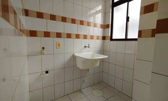 Imagem 7: Apartamento 02 dormitórios living com sacada e garagem Bairro Fátima Santa Maria