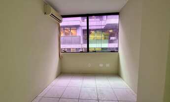 Imagem 4: Sala Comercial Grande - Central de Clinicas - Frente ao Caridade - Com Garagem