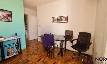 Imagem 3: Apartamento no centro de 2 Dormitórios, sacada e garagem