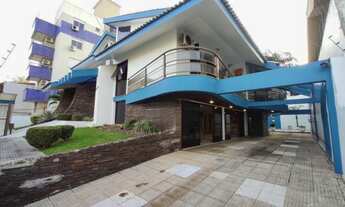 Imagem: Casa Espaçosa à Venda ou Locação Mobiliada